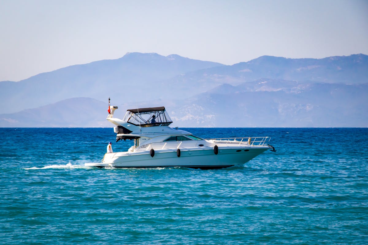 Installation Starlink sur bateau ou yacht
